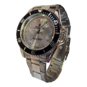 Reloj Estilo Submariner Plateado - Con Esfera Plateada Y Bisel Negro Giratorio