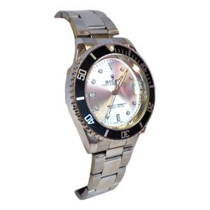 Reloj Estilo Submariner Plateado - Con Esfera Plateada Y Bisel Negro Giratorio