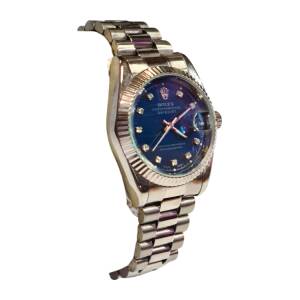 Reloj Masculino Plateado Con Estilo Ejecutivo – Esfera Azul Y Marcadores Brillantes